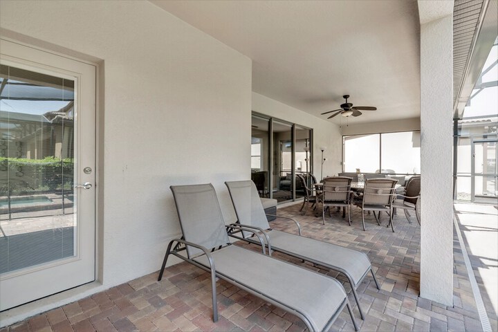 Terrace/Patio 41 of 72