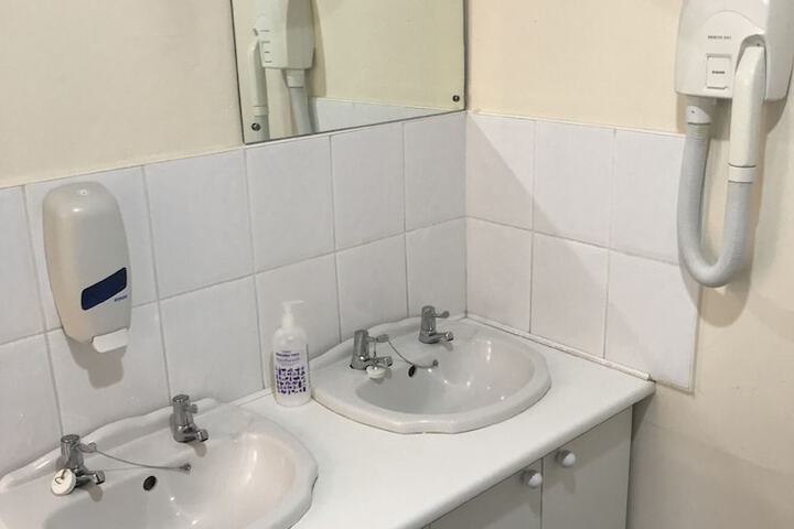 Room 17 of 26
