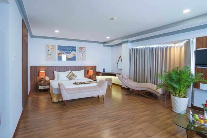 Room 14 of 67