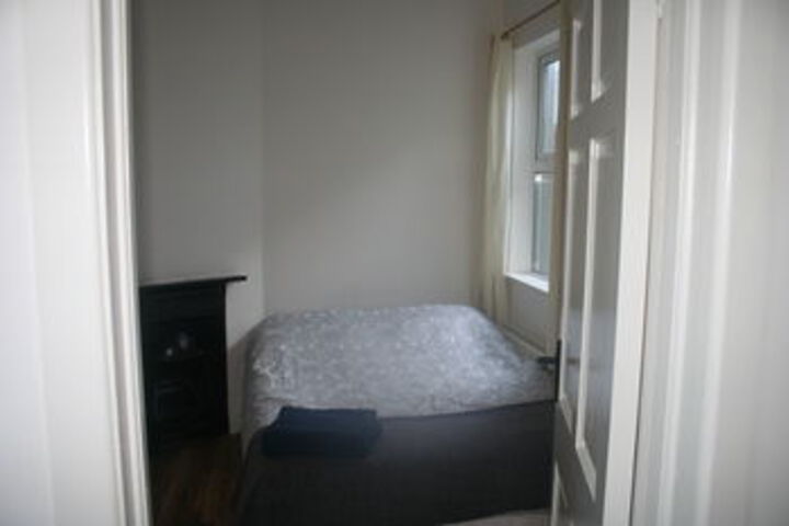 Room 7 of 17
