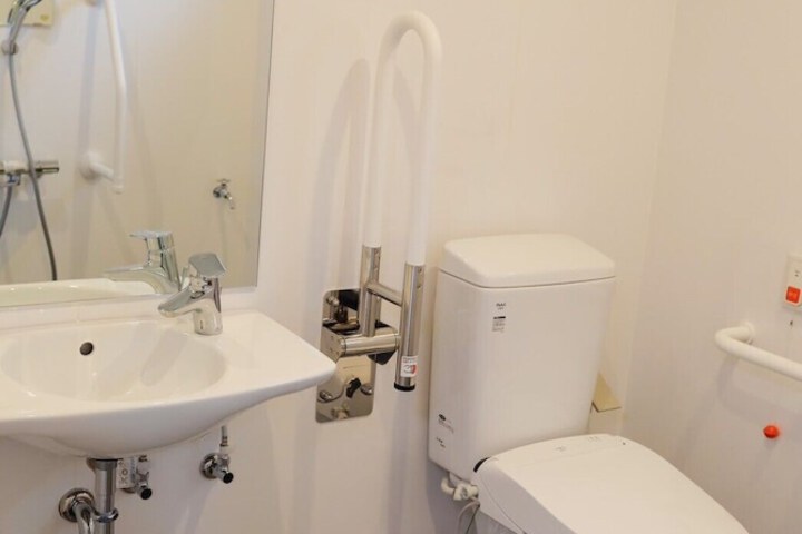 Room 7 of 22