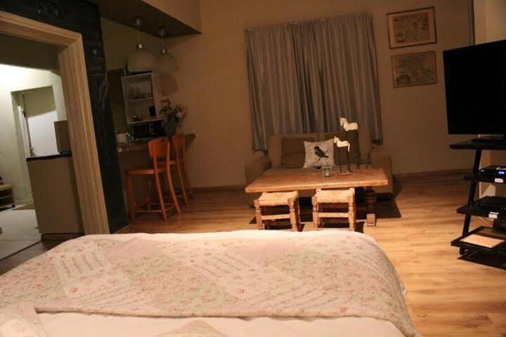 Room 3 of 15