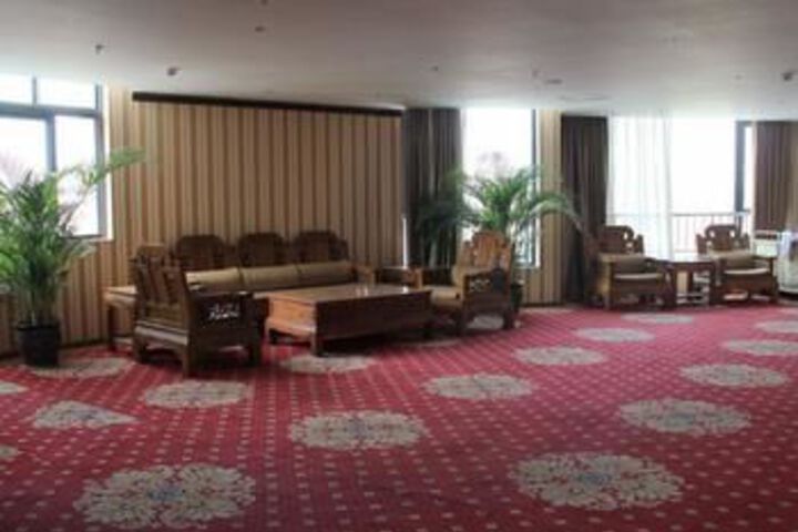 Hotel Interior 22 of 28
