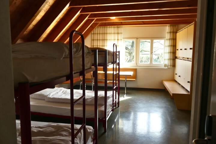 Room 22 of 29