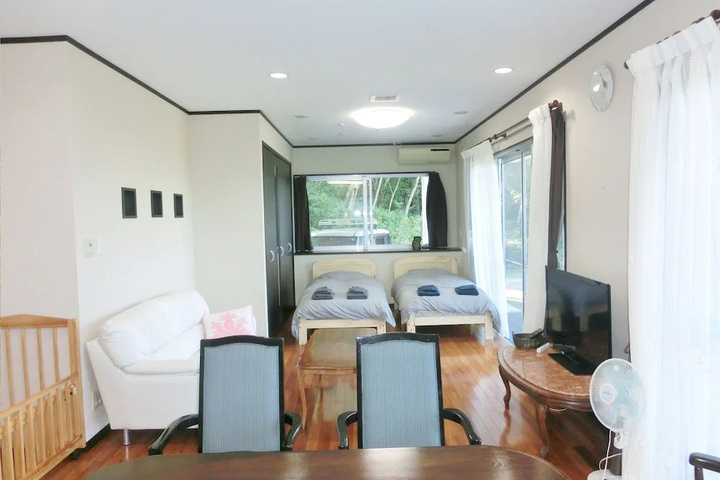 Room 3 of 15