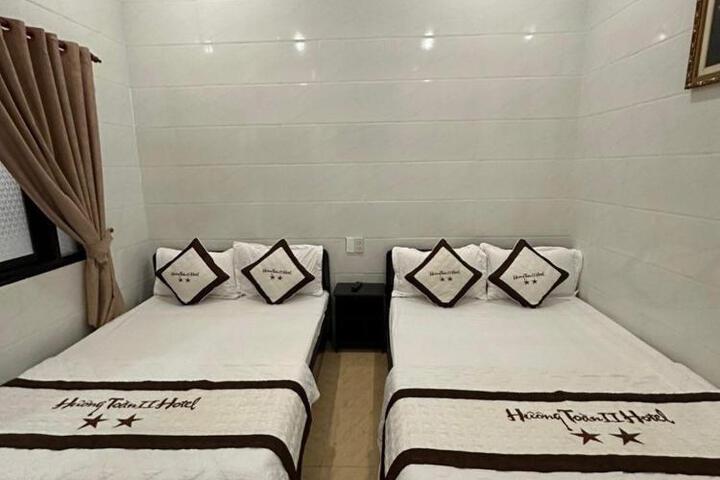 Hotel Entry