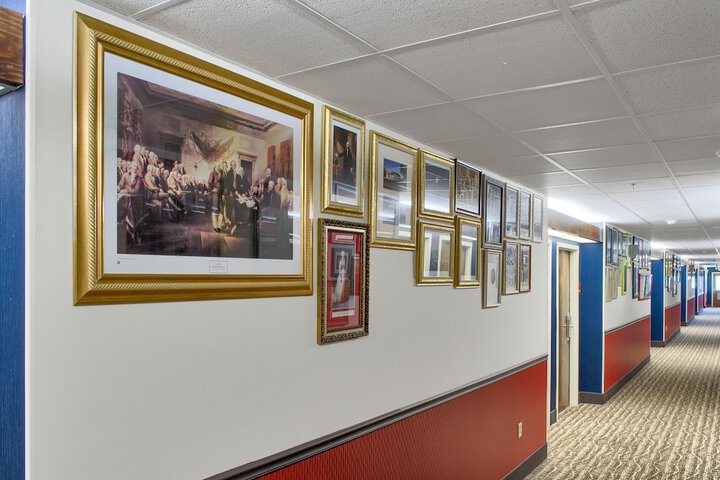 Ballroom/Hall 44 of 63