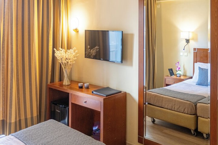 Room 40 of 60