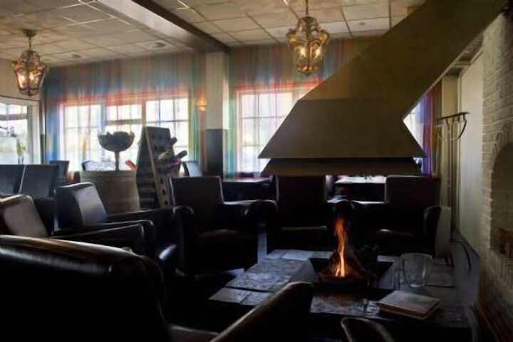 Hotel Interior 17 of 23