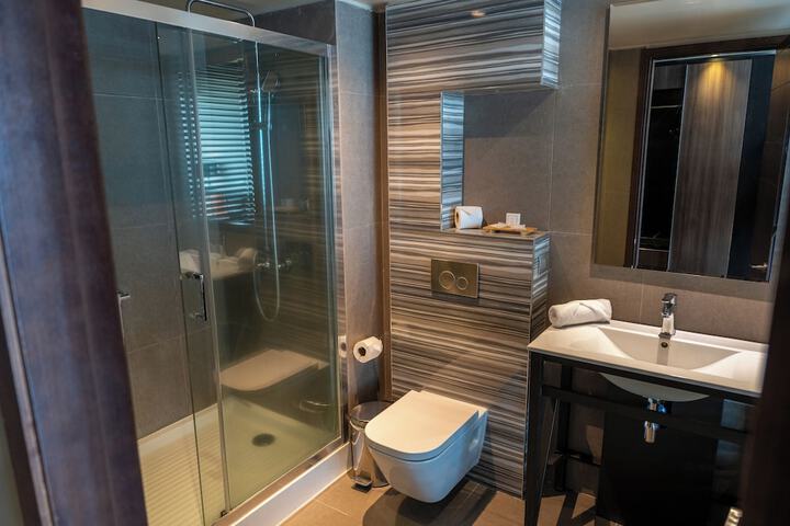 Bath Interior