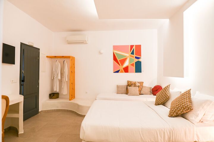 Room 14 of 45