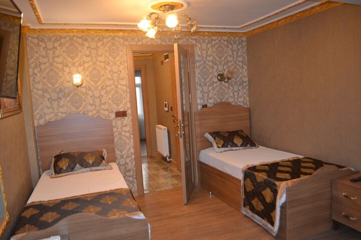 Room 26 of 31