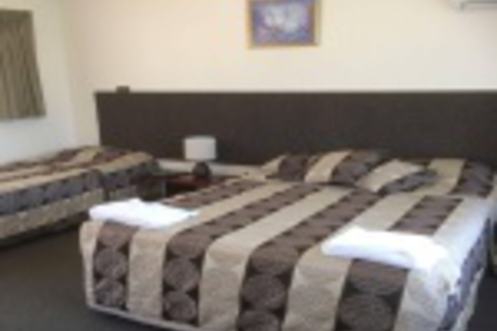Room 49 of 72