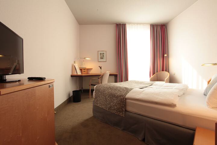 Room 5 of 58