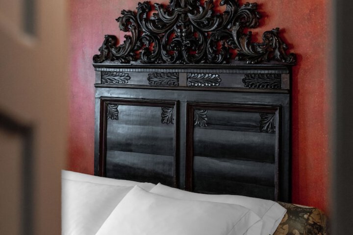 Room 64 of 181