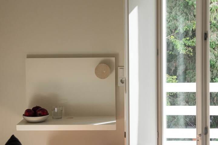 Room 10 of 24