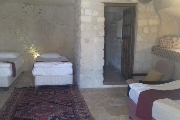 Room 9 of 59