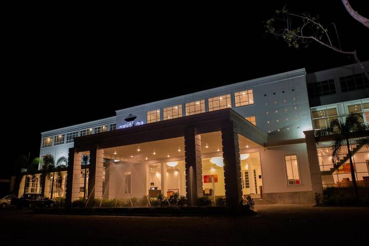 Hotel 58 of 61