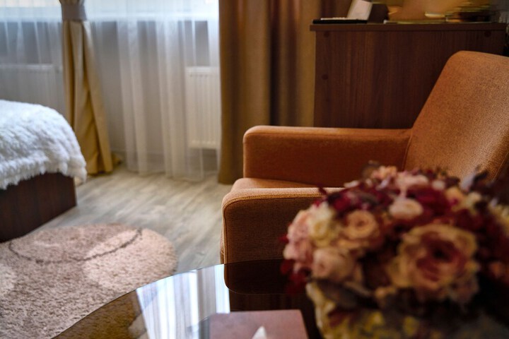 Room 33 of 73