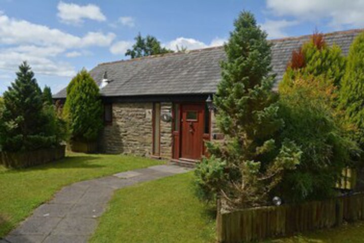 Lovingly restored detached barn with charming features near Looe