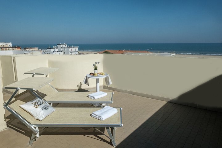 Terrace/Patio 46 of 48