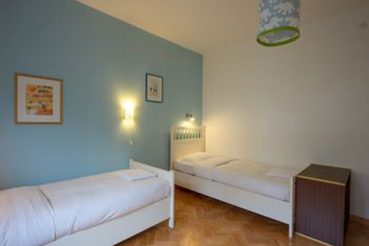 Room 11 of 26