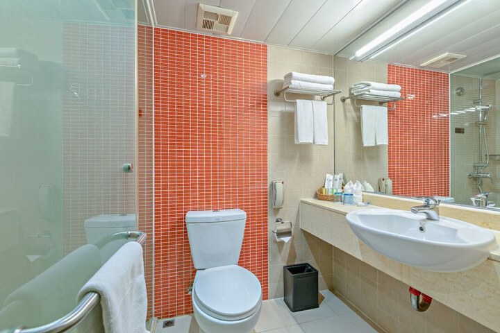 Room 38 of 70