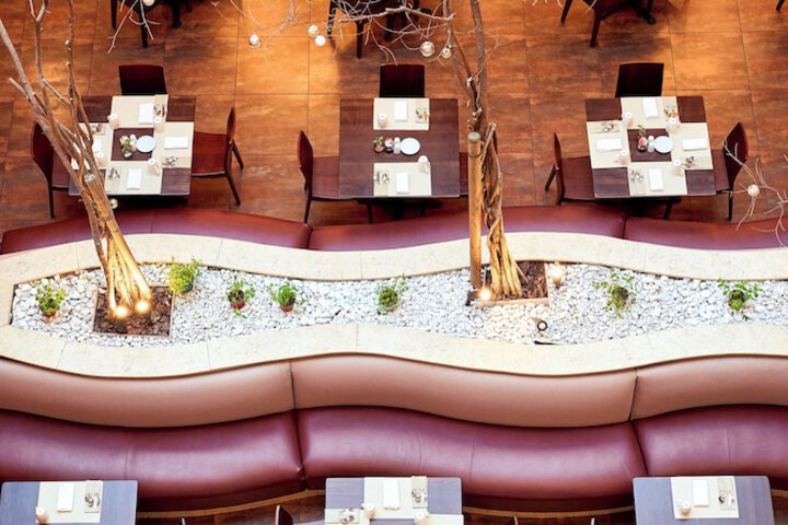 Dining 191 of 267