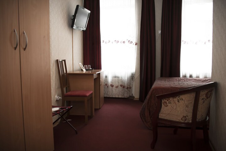 Room 22 of 45