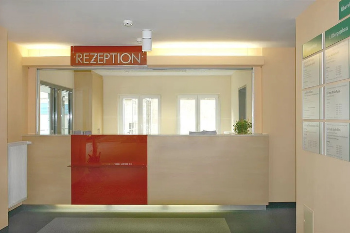 CO.MED HOTEL