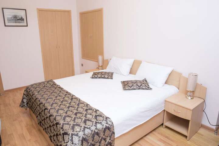 City Wall Hotel