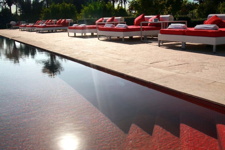 Pools & Facilities