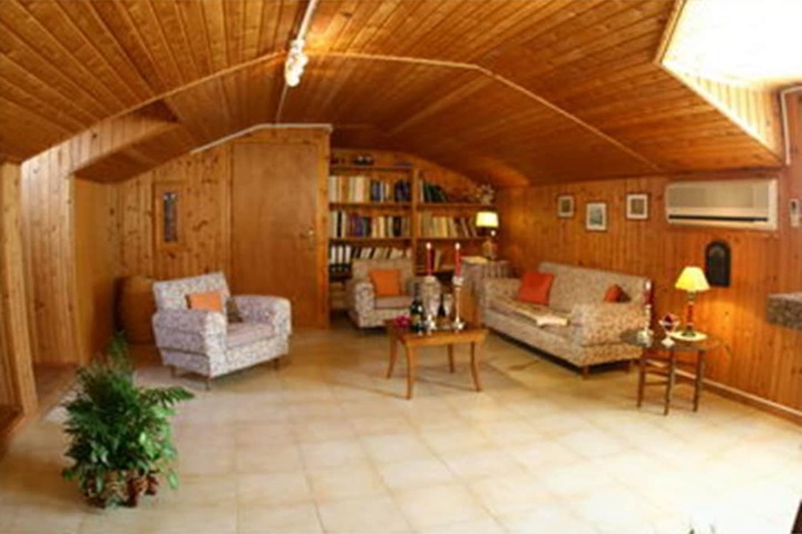 Room 7 of 35
