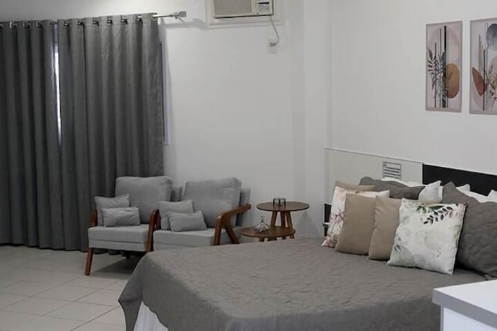 Room 4 of 25