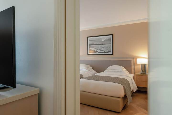 Room 20 of 315