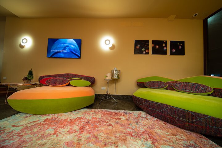 Hotel Interior 8 of 153