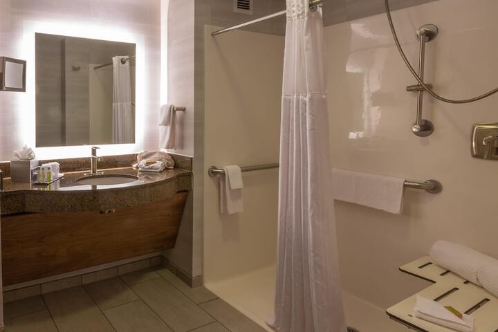 Bathroom shower