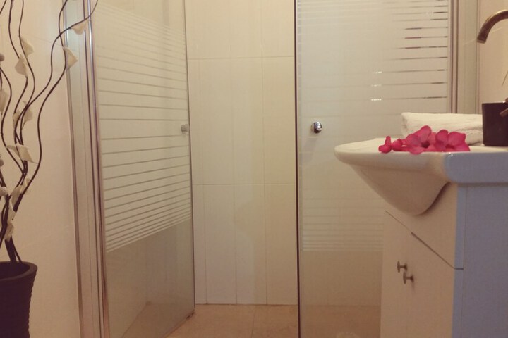 Room 40 of 43