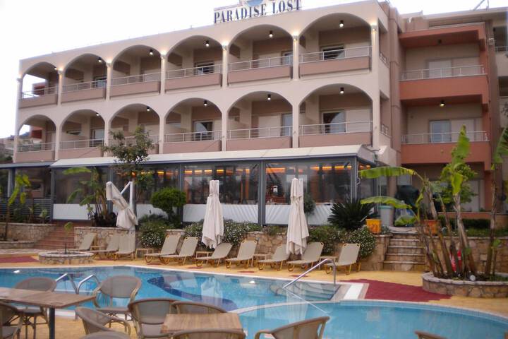 Hotel 56 of 58