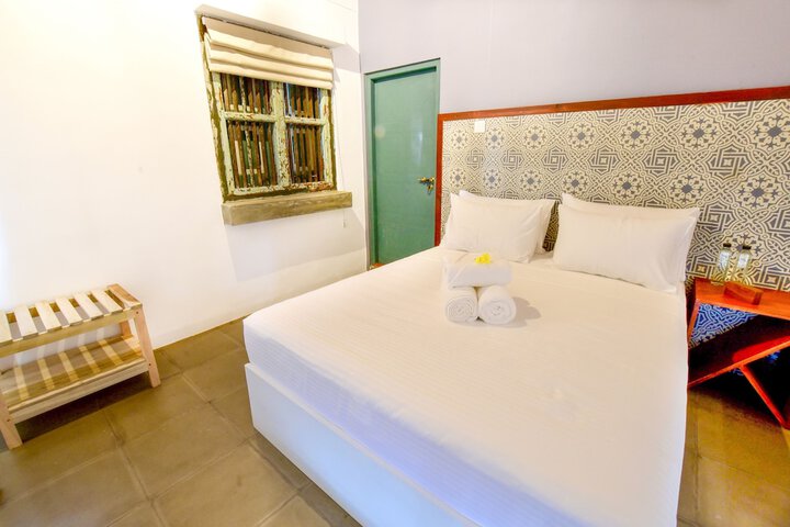 Room 6 of 29
