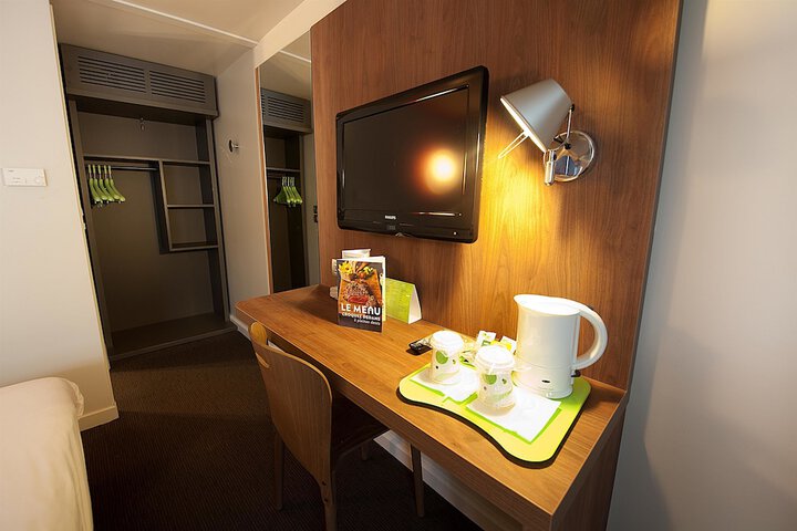 Room 19 of 44