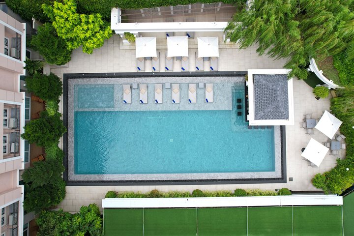 Pool 64 of 101