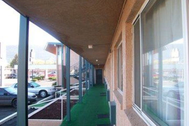 Hotel 2 of 18
