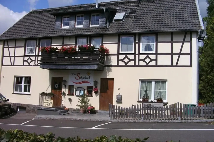 Hausschönblick Ferienwohnungen