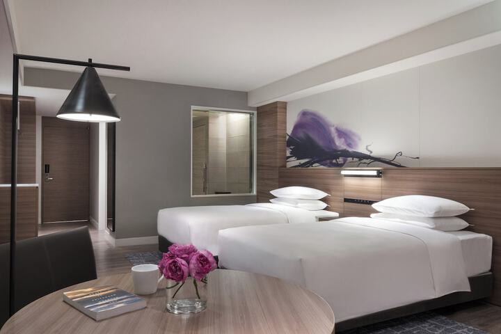 Room 29 of 82