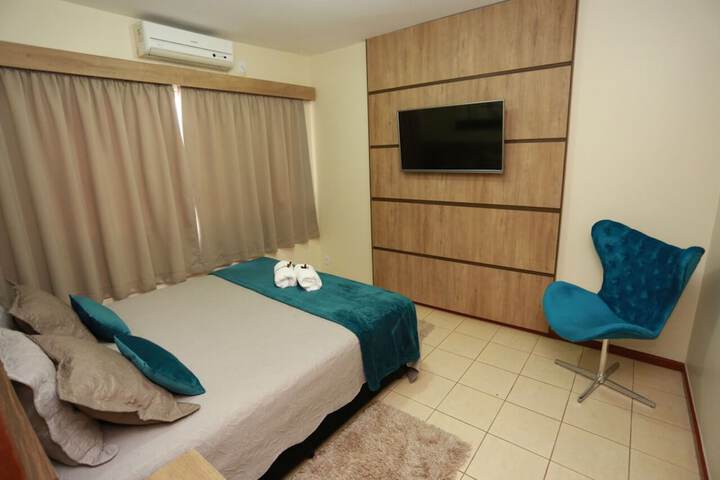 Room 5 of 48