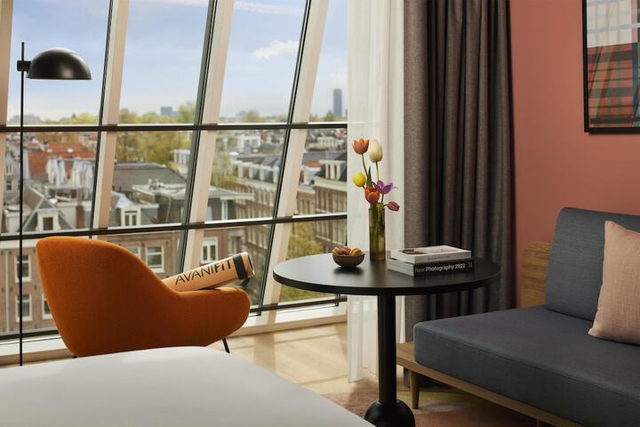Room 41 of 72