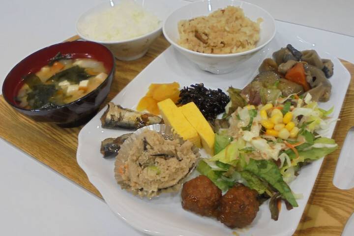 Breakfast meal