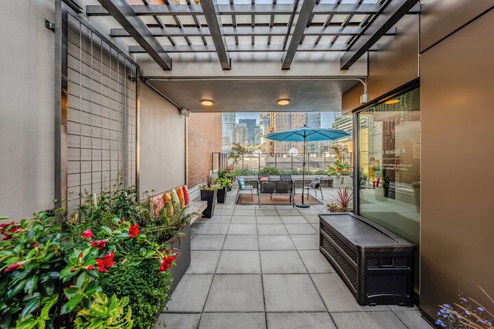 Terrace/Patio 58 of 61