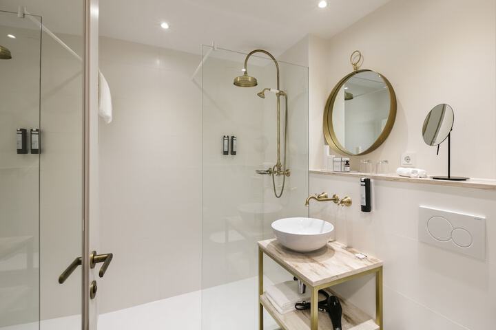 Bathroom Interior Photo